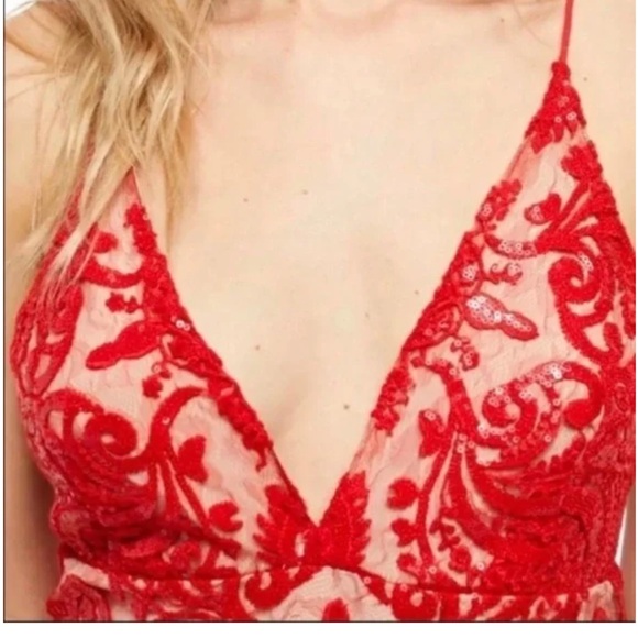 ☀️NWT Free People Red lace mini dress - Picture 6 of 8